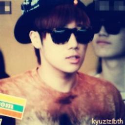 I'm Kim SungGyu (Bot) so handsome and very kind ;) I Love U ,, my follower !!!  REAL : @kyuzizi