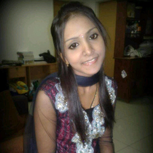 thenmolhikumar's profile picture. m jus a simple gul but ppl arnd me said m an arrogant gul..hhhmmmm..