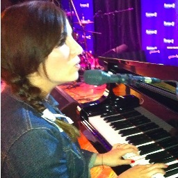 singer / songwriter