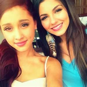 Regular Horoscopes with regular compertitions for Arianators! We follow back!3
Supporting Ariana Grande always xox
Plant Love, Grow Peace is our motto 3