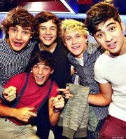 Directioner for life! I don't know what I'd do without them! @Harry_Styles @NiallOfficial @zaynmalik1D @Real_Liam_Payne @Louis_Tomlinson