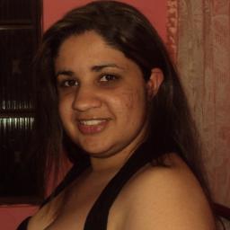 a menina que cresceu..
aρrendeu a se virar sozinha, a ver a vida do seu jeito...
*Gaúcha, Futura Bióloga e acima de tudo colorada apaixonada...