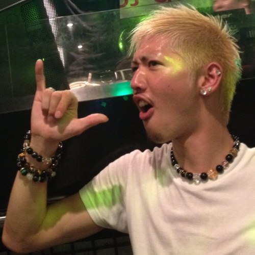 Pieris619's profile picture. 大蛇～OROCHI～/神戸学院/3回/iPhone/広東餃子房/ライオス/海/秋祭り/イタリア/サッカー/銀髪/コーラ/CLUB/数珠/ウイイレ/酒/ GUCCI//神戸/三木/小野/朝霧/ワンピース/