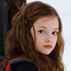 FallenHybrid's profile picture. Hi Im Renesmee Im 11 Live in Forks Washinghton