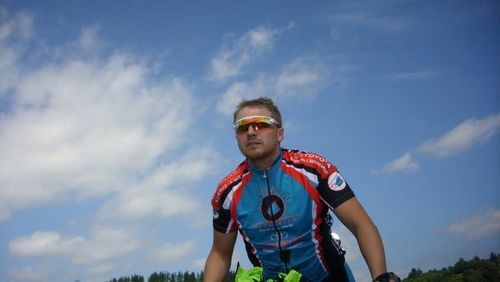 🏴 🎗 Majoni 🎗🏴