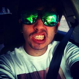 FC criado p/ a @BandaCine Desde 03/11/2011!  Dona: @RaphaaBacelar Mod: @AngelsOfCine Mod: @1dmybrabuletos
