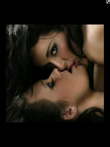 بنات بث PIN:2391E525