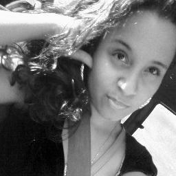 YoSoyMunequita's profile picture. 