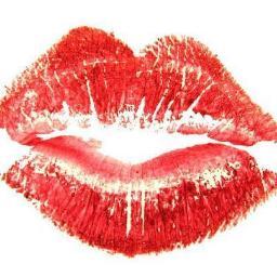 Ivebeenkissed's profile picture. 