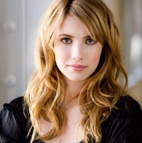Hi I'm Eleanor Carter. I'm a Slytherin and half vampire. So don't mess with me. Single and looking for love. [HP RP]