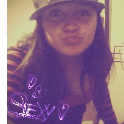 I am #Belieber and #Simpsonizer. they are my life. [Cody Follow me on  11/04/12] |Lovato.Gomez.Cyrus.Swift|