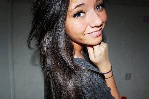 Directioner here: ). I wanna know, whats one weird thing about you? Don't be shy I um eat popcorn with ketchup. Lol come at me. ._.