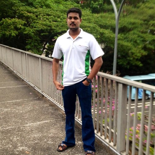 selvamremo's profile picture. 