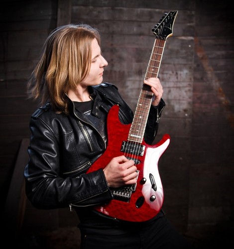 Progressive rock/metal guitarist, composer, educator. Grab a copy of the latest prog metal single for free here: http://t.co/UBcu3wQbXG