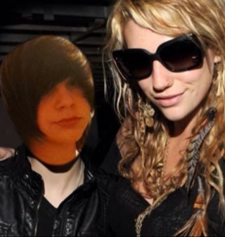 alexandersuxx's profile picture. I love Alexander Brooks.




I don't tweet so don't follow me.