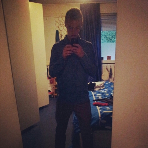 Jessezeelen's profile picture. House Music Lover