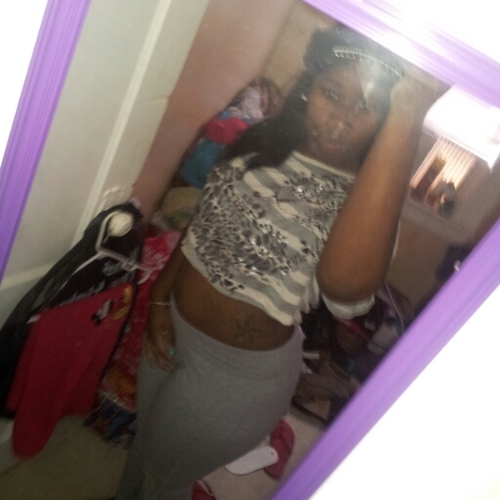 Gorgeous BrownSkin Gir!L
I'm 17 senior class of 2013