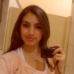 Adoradora do Senhor... 
amo musica ♫♪