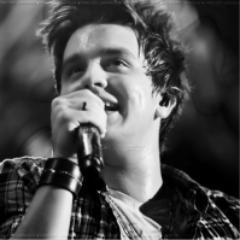 Apaixonada por Luan Santana..é a razão da minha vida..meu ponto de equilibrio, minha vida, meu TUDO...Te vivo Mozão (@luansantana)