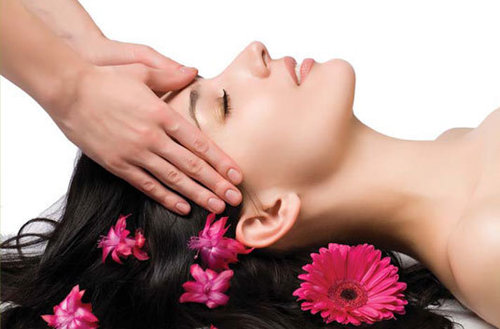 How to Massage made easy! Start your future in massaging and learn today! New Methods, Processes and Styles to fit your customers needs.