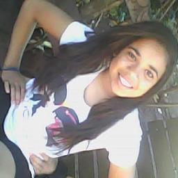 De que adiante ter os Olhos Azuis se o Verde da Natureza enxiste em deixa-lós Vermelhos  - Bob Marley