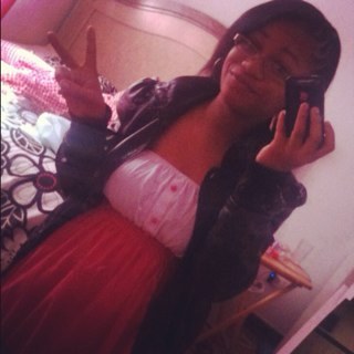 Follow Meh nnd Mi BestFriend @LOLSmufette...Kik:YoGurlSwaggedOut Instagram:Mz_lewiz1270