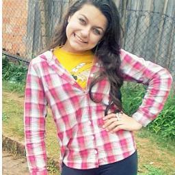 Áquariana , gaúcha , colorada e gêmea da @_gibrugali s2 aproveita e pergunta e segui ai → http://t.co/VWMB0Lzk3l