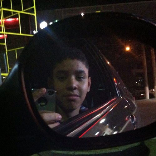 Ahlelekleklek_'s profile picture. Feliz, bobo, chato pra crl.... Meu brother @thur_ss ee minha Best @_LaryHolanda... SEGUE AEE VAAI .. @le_zrsouza ❤ EE AMO A @ddlovato E ODEIO A @camiibs_