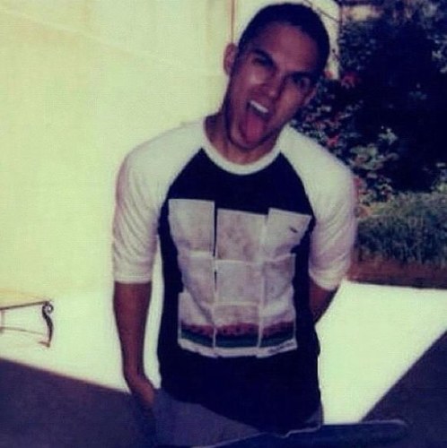 TheCarlosASRP's profile picture. Wazzza! I'm Carlos, in the band Big Time Rush. I love corn dogs & My helmet [single]