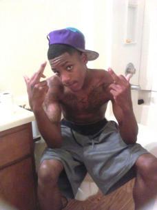 Memphis,Tn Rapper..follow me on instagram..kid_rappin_azz_star..n add me on Facebook..ladarrin25@gmail.com