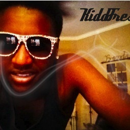 Im #Just A Savage Ass Nigga Me & @Trill_352 @Killin_Shxt_55 Together #Team Follow Bac #Souljaboy @# R.U.S Boy

 #Team Trill