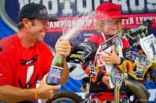 Back to Back 2011 & 2012 Loretta Lynns champion