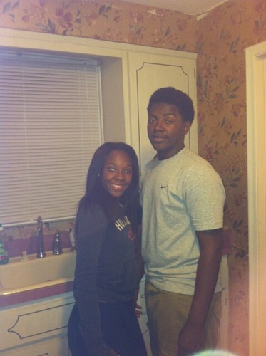 17|Cheerleader|Cute|Outgoing, Btw Everybody Go Follow My Boo @Atb_Rell=)