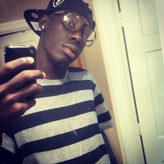 BEEN OUTCHERE AND GONE BE OUTCHERE. MONEY MONEY MONEY ITS ALL I CAN THINK ABOUT. DONT WORK, DONT EAT, DONT SLANG, CANT HANG,