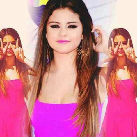 im inlove with selena3 she's my world. im a boy a who is 15 years old and please follow me ? :D i will follow back.