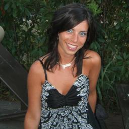 Jeune femme de 26ans, maman, et fiancée avec l'homme de ma vie!!!