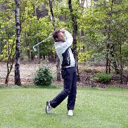 Golfschool A Kleeven wordt vormgegeven door een jong team van PGA Professionals. Wij bieden lesmogelijkheden op maat, individueel of in groepsverband.