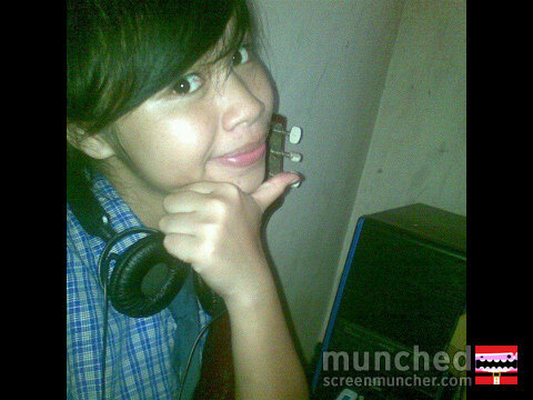 Follow yaa