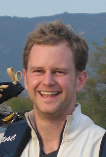 BlueSkyBri's profile picture. Entrepreneur. Professional skydiver (World Record Holder x2). First Aid enthusiast. Adventurer. 100% Colon Free. Podcast host at https://t.co/BNV4a2AXHd