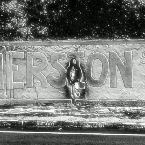 Flash_Kodaks's profile picture. Plug-in or find another power source..