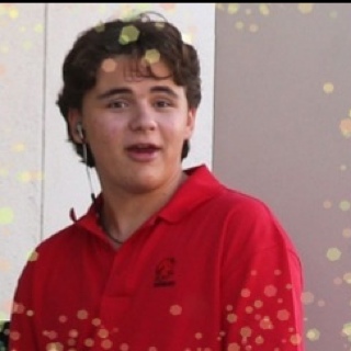 MJFAMSpain's profile picture. Twitter Account Dedicated To All #MJFAM around the world Michael Jackson is my Drug God Bless You
http://t.co/Np32O9RIqH