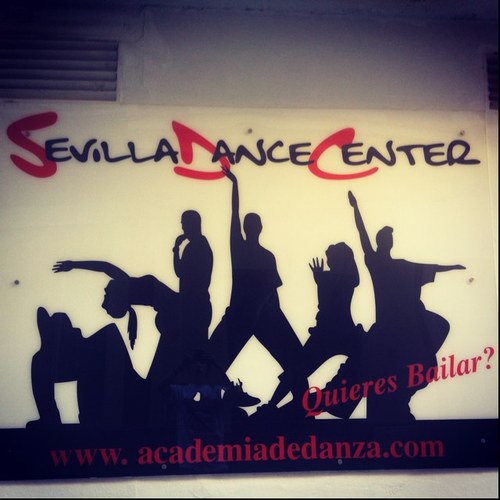 Sevilla_Dance_C's profile picture. Escuela pionera de Danza Urbana en España. Síguenos para estar informado de nuestras clases, cursos, castings, eventos y mucho más!