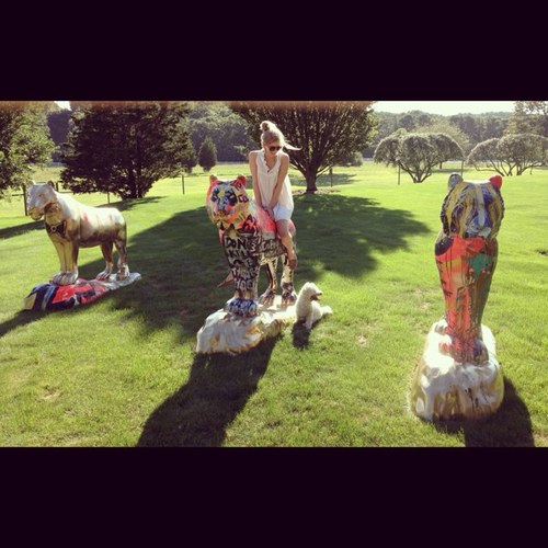 Allison Barker (ALeighBarker) Twitter