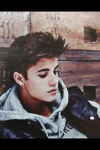 On 10-23-12 My Wishes Come True! ;D Justin Bieber Live 3