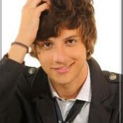 Amo os rebeldes e o meu amor por eles não tem como descrever em apenas 160 caracteres!     Since: 25/06/2011