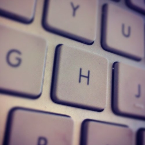 hectorke's profile picture. 2 Décadas dedicado al mundo de la publicidad y el diseño gráfico. #diseño #publicidad #marketing.
Remando contracorriente