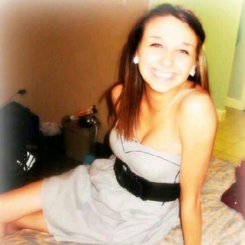 Ftbs. Be happy :) #TeamMommy just follow me ya know ya wanna!