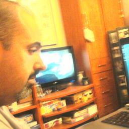 Father of 3, Open source evangelist, PHP coder,