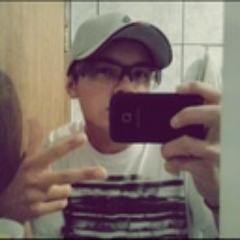 seeu feio . te considero mtmtmtmt seeu Ranhento  *-* euteeamo neegoo ,  por : @Meninado_sonho s22