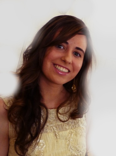 ElenaCanabal's profile picture. 